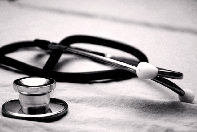 לבחור רופא עור